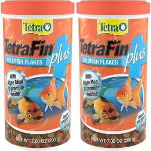 TetraFin Plus Goldfish Flakes 2.2 Ounces, Balanced Diet, With Algae To Promote Health(7.06 Ounce (Pack of 2))